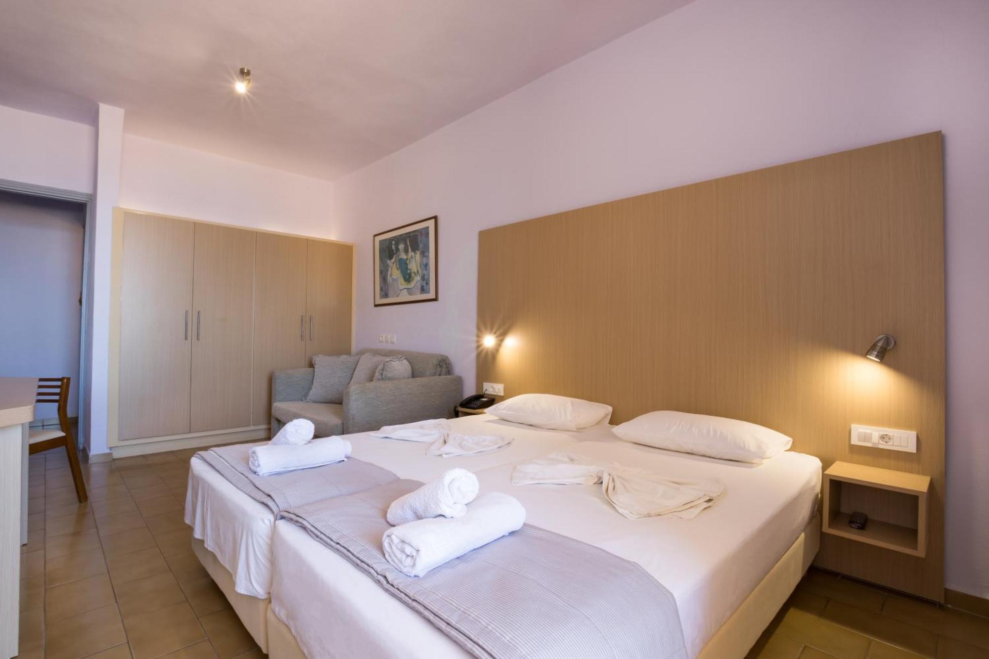Atlantis Hotel Karpathos Ngoại thất bức ảnh